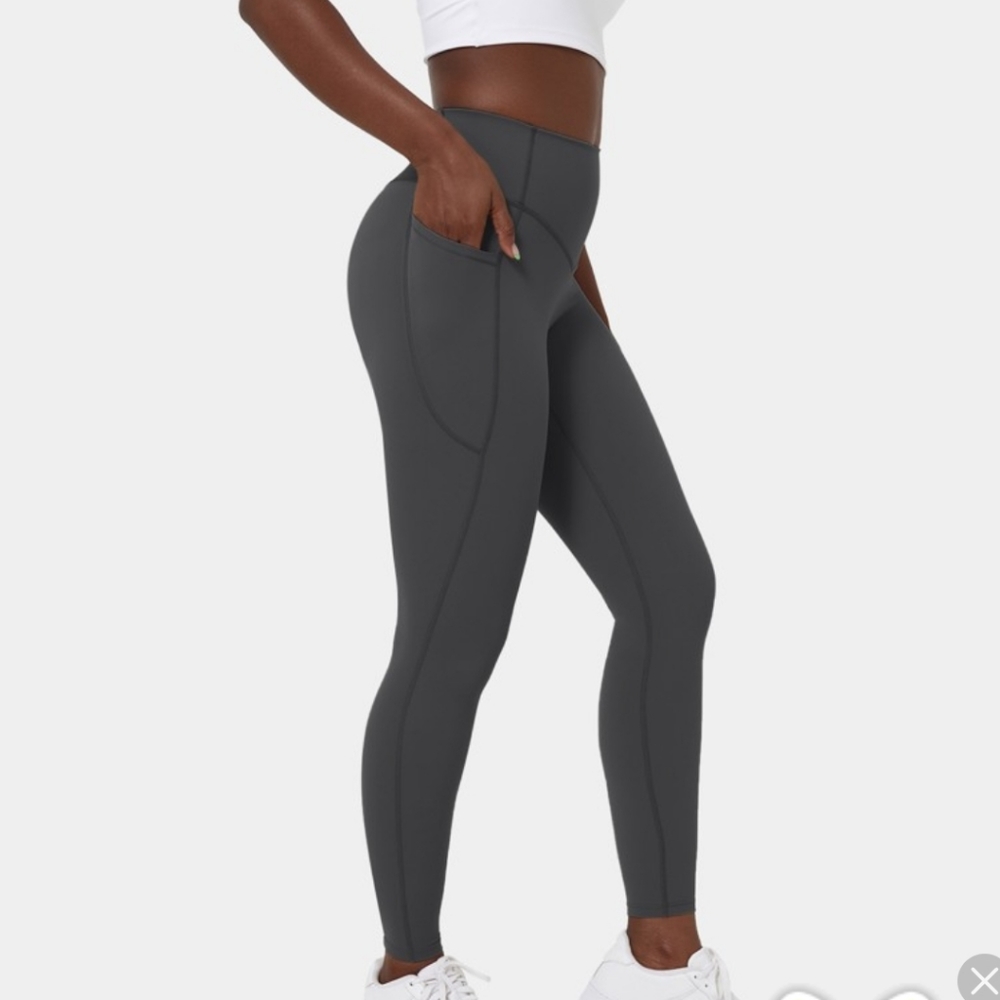High waisted side pockets 7/8 leggings